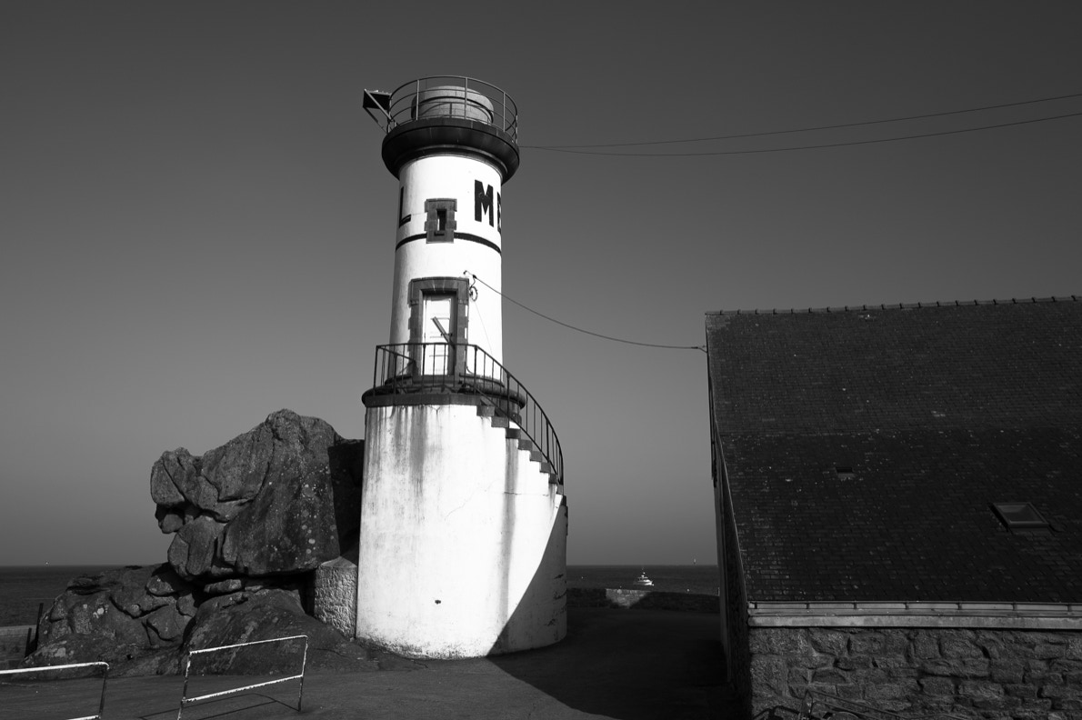 paysage, oretail photography,  olivier retail, landscape, black and white, bretagne, brittany, bw, ile de sein, lighthouse, monochrom, monochrome, noir et blanc, phare, rocher, rock
